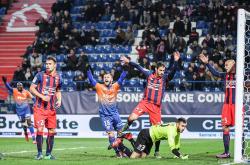 开云体育app-甘冈客场取胜，继续保持不败战绩