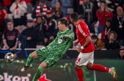 开云体育平台APP-巴塞罗那逆袭拜仁，挺进欧冠半决赛