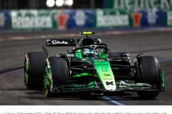 开云体育APP下载-红牛二队鏖战梅赛德斯，周冠宇带队取胜