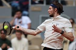 开云体育官网-法网横扫拉沃尔杯，辛纳关键制胜