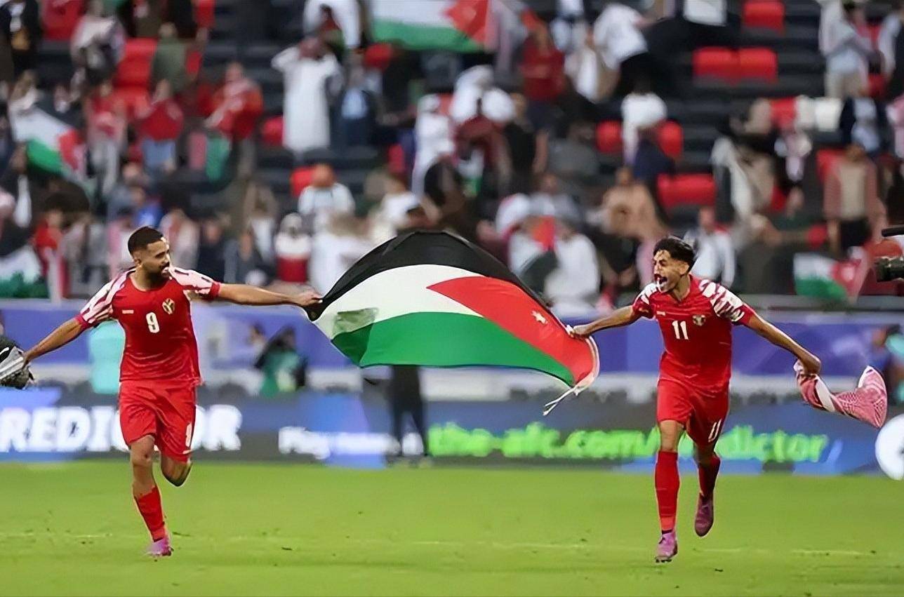 乌兹别克球队战胜对手,实现小组突围 乌兹别克球队战胜对手,实现小组突围