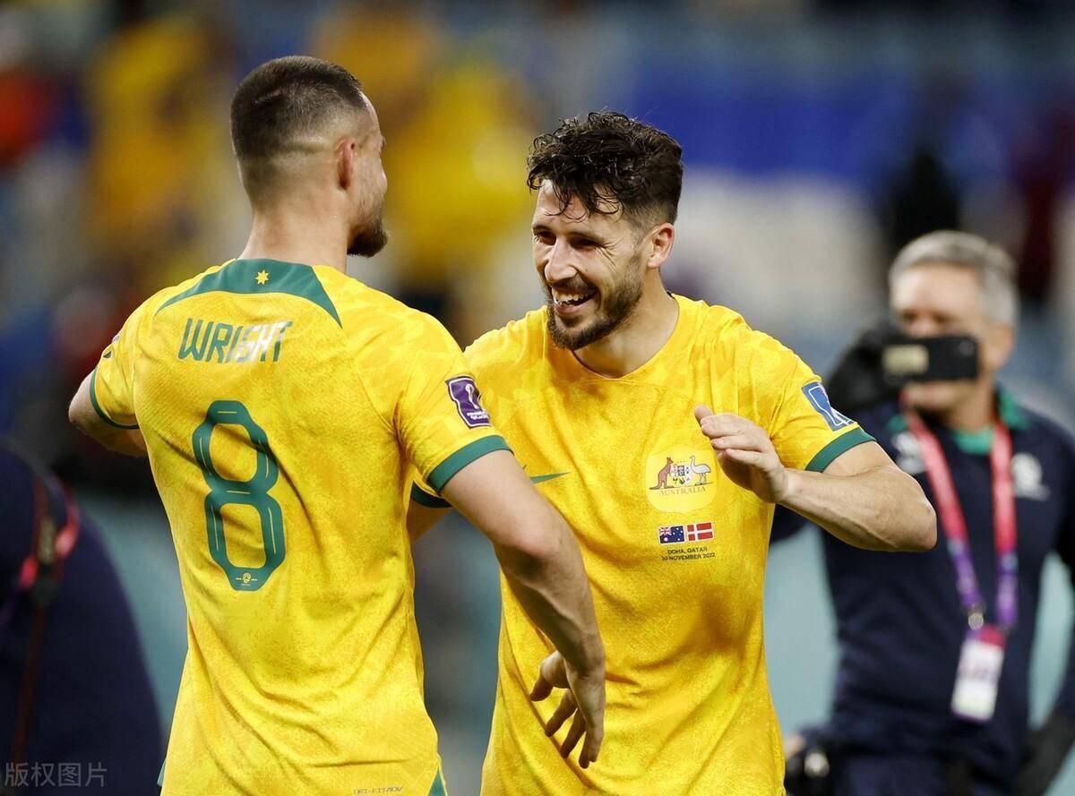 丹麦羽毛球队鏖战中国羽毛球队，陶菲克爆发神勇的简单介绍