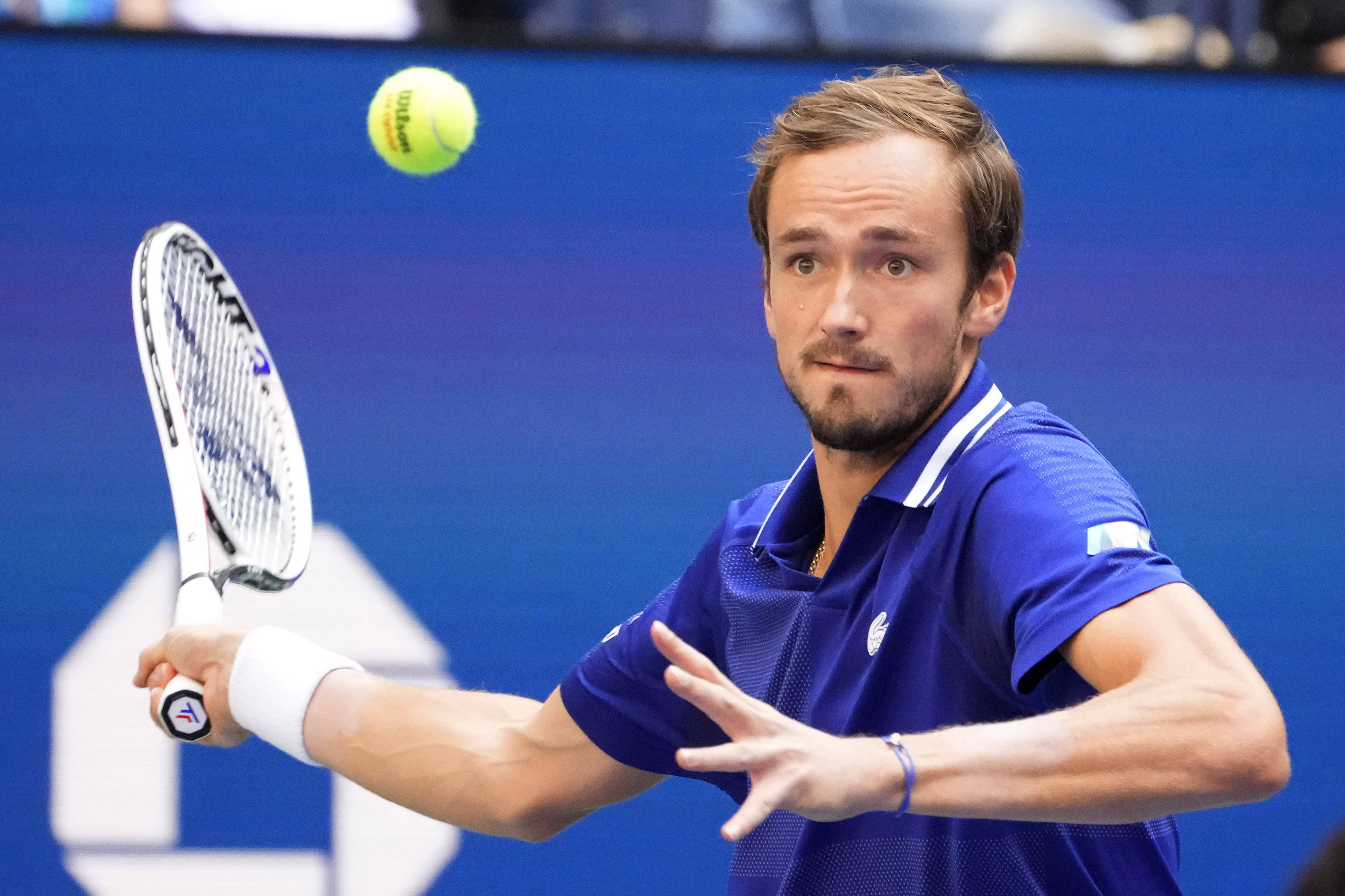 包含美国网球队强势法国网球队，梅德韦杰夫送出助攻的词条